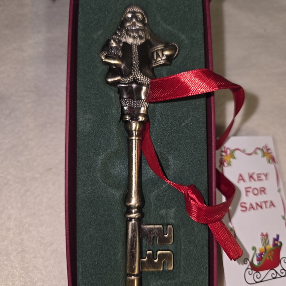 🌟🌟Santa's Key Decorative Box🌟🌟 - Picture 3 of 4